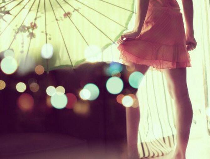 Décidément trop jeune - & autres Dialogues Interdits