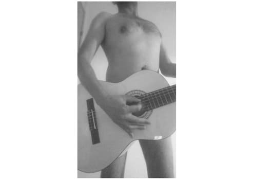 homme sexy musicien